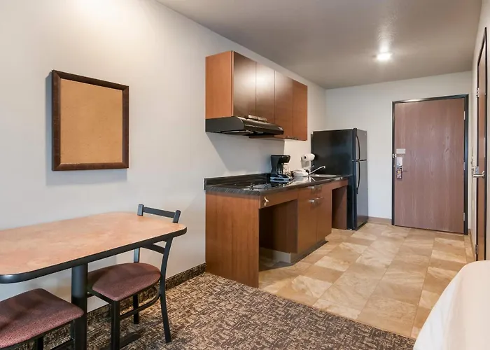 My Place Hotel-chicago West/north Aurora, Il Hotel 3*