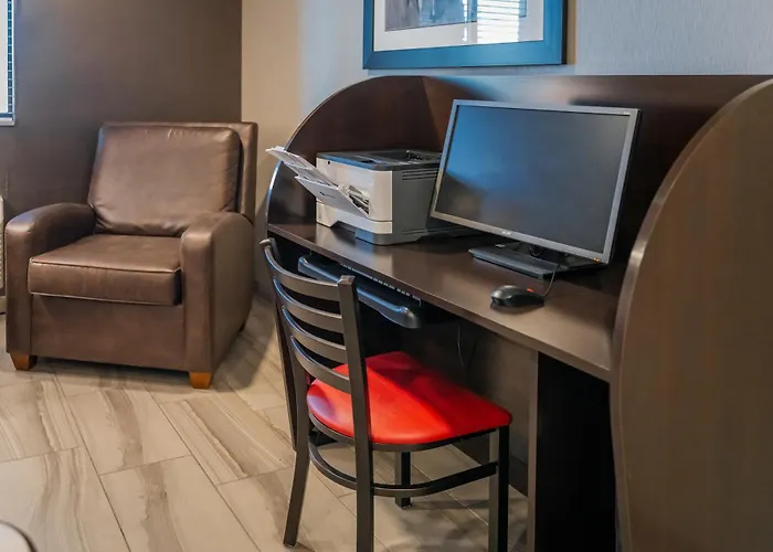 My Place Hotel-chicago West/north Aurora, Il
